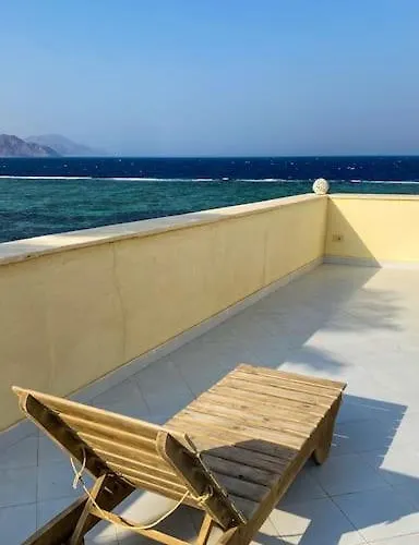First Line With Panoramic Sea View Balcony شقة دهب